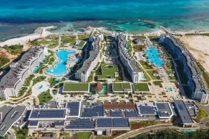 Five-star resort in Jamaica