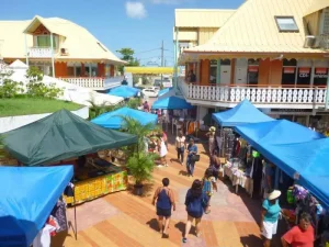 French‑style supermarket in Marigot Saint Martin