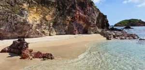 Custom boat charters and tours in Antigua