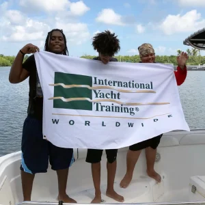 Boating courses in the Cayman Islands