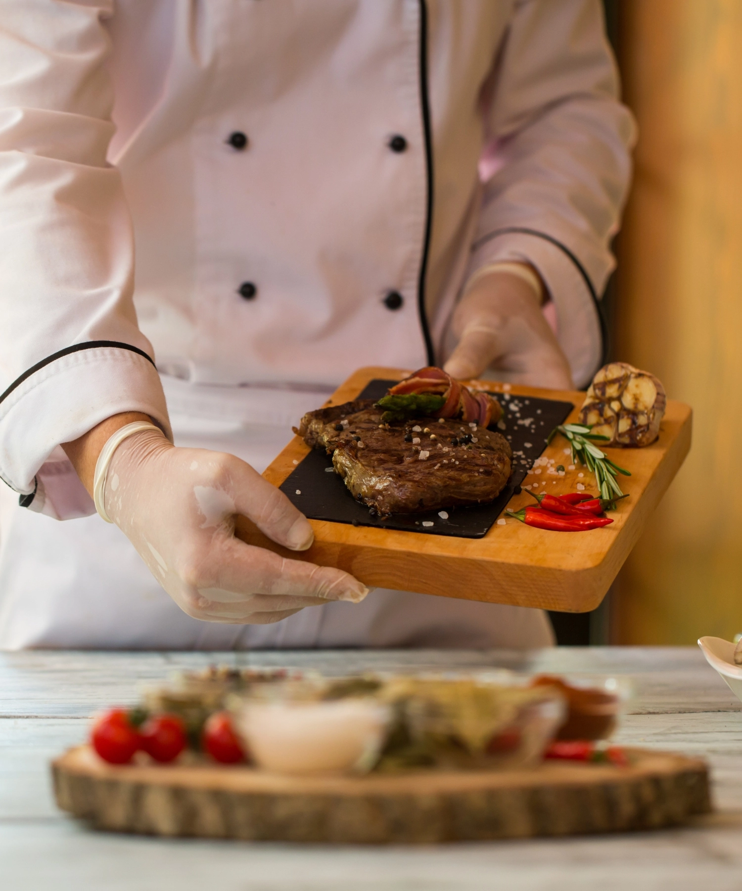Dining & Culinary Experiences